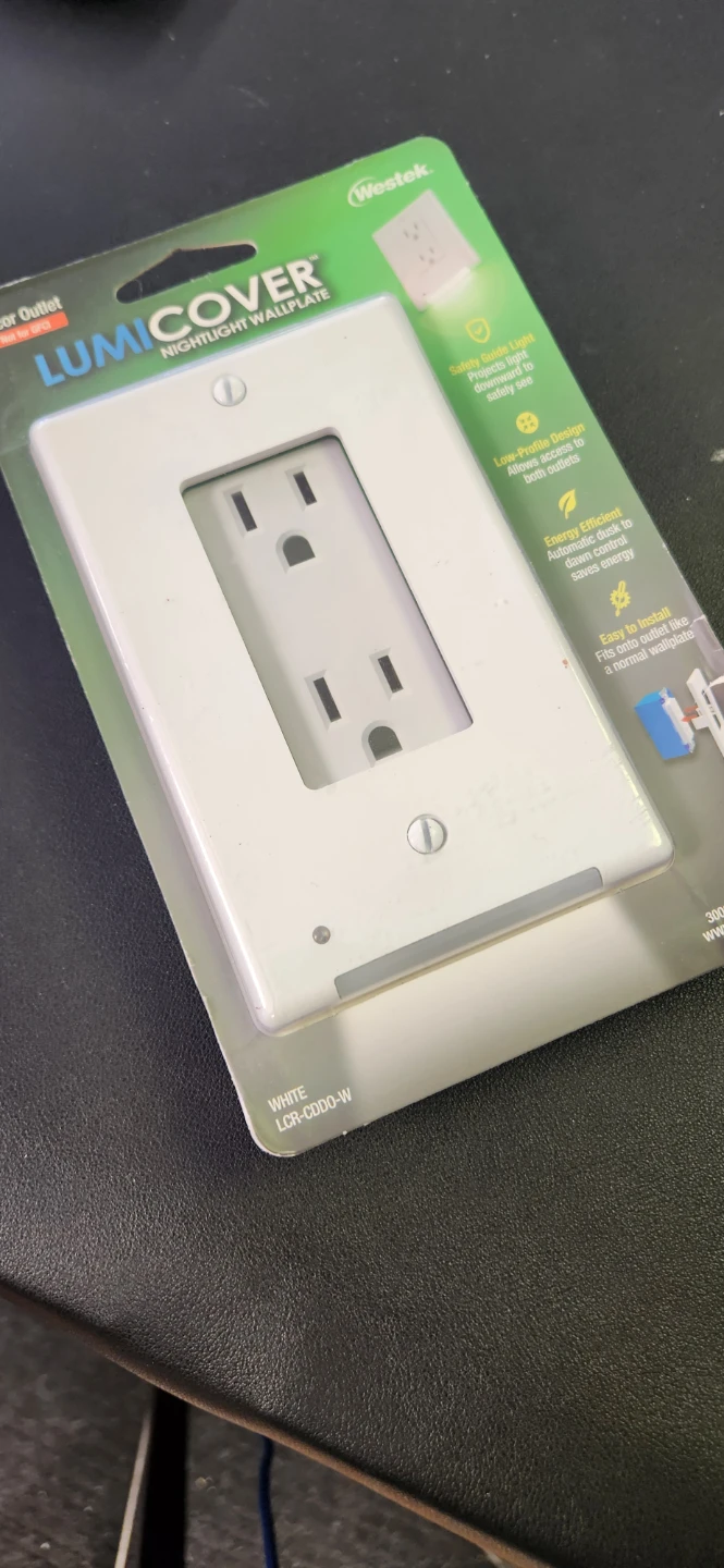 Westek Lumicover Nightlight Wallplate White LCR-CD00-W - photo 2