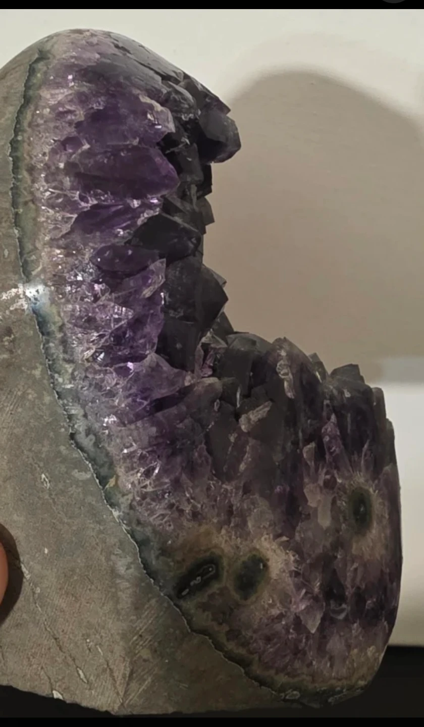Exquisite 2.3 lb Amethyst Freeform Crystal 💜 - photo 2