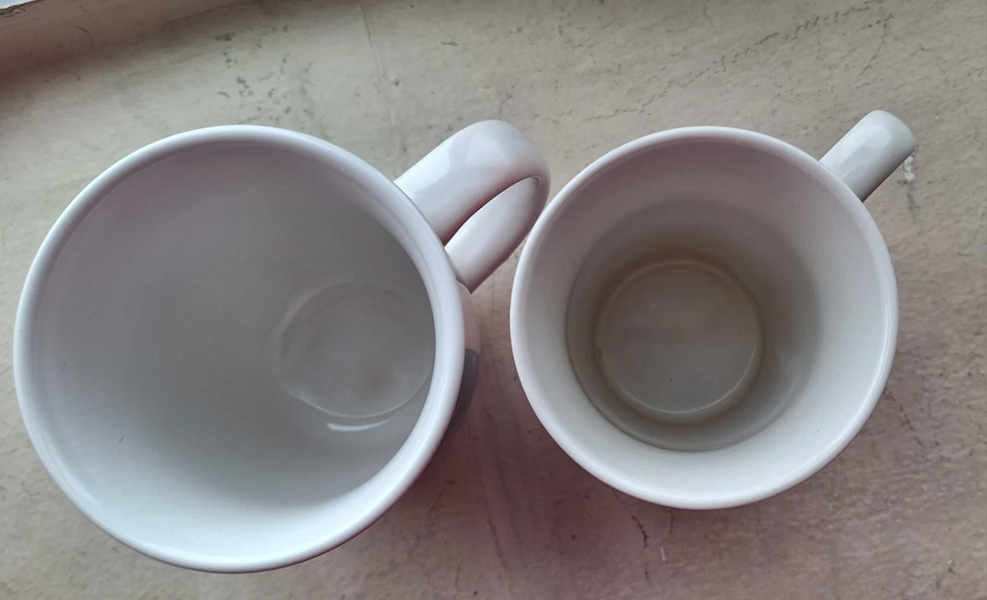 Two Holiday Theme Mugs - photo 2