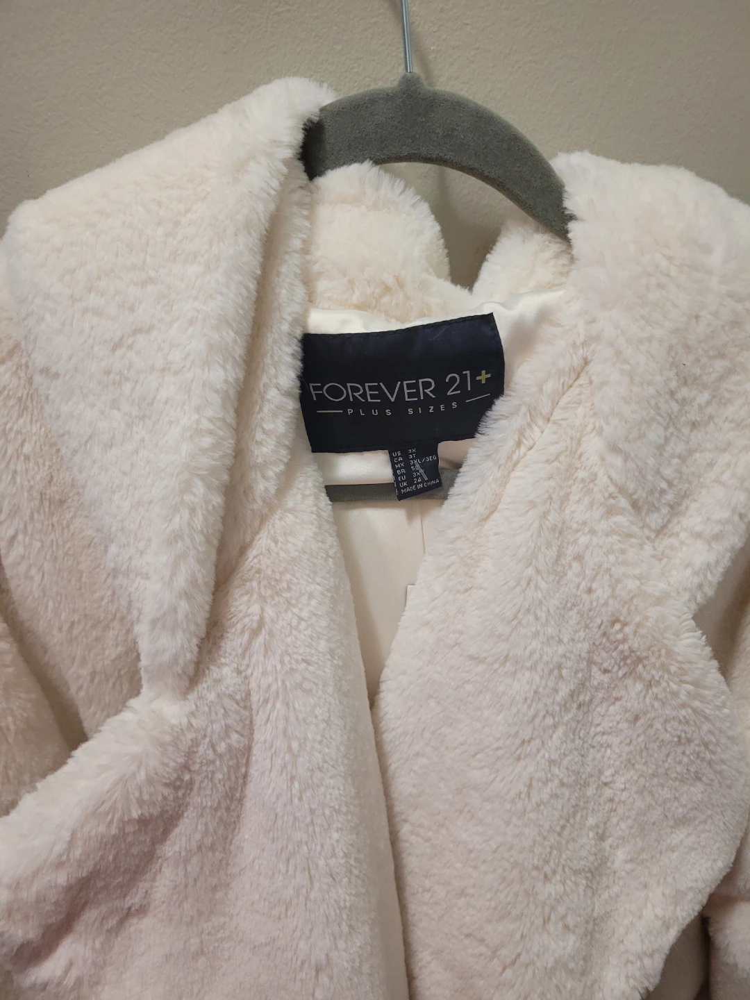 White Plush Hooded Jacket - photo 2