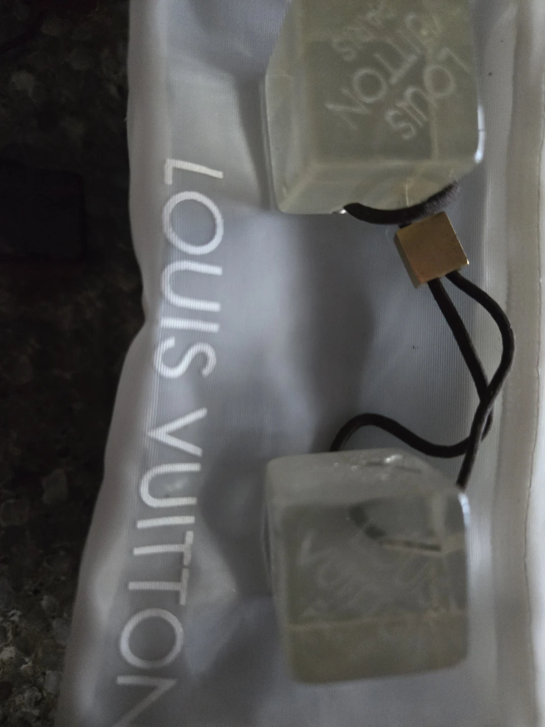 Louis Vuitton Cube Hair Tie Set - photo 2