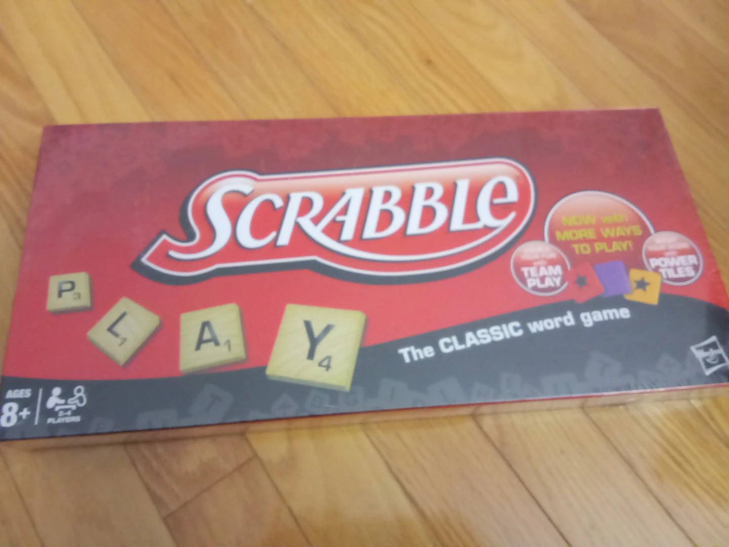 NEW Scrabble Classic Word Game  🧡