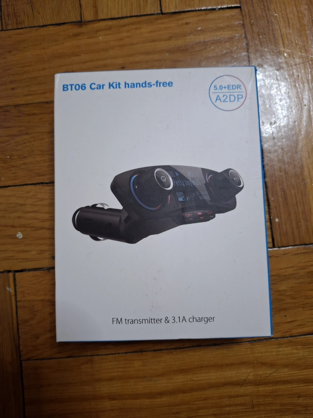 BT06 Car Kit Hands-free FM Transmitter & Charger