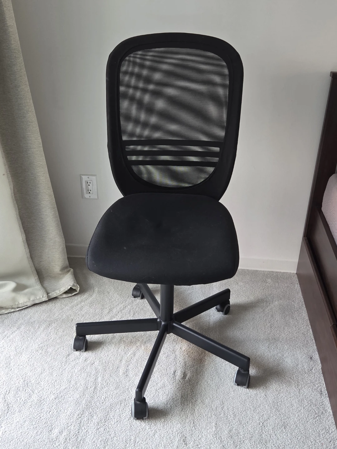 Black Mesh Back Office Chair