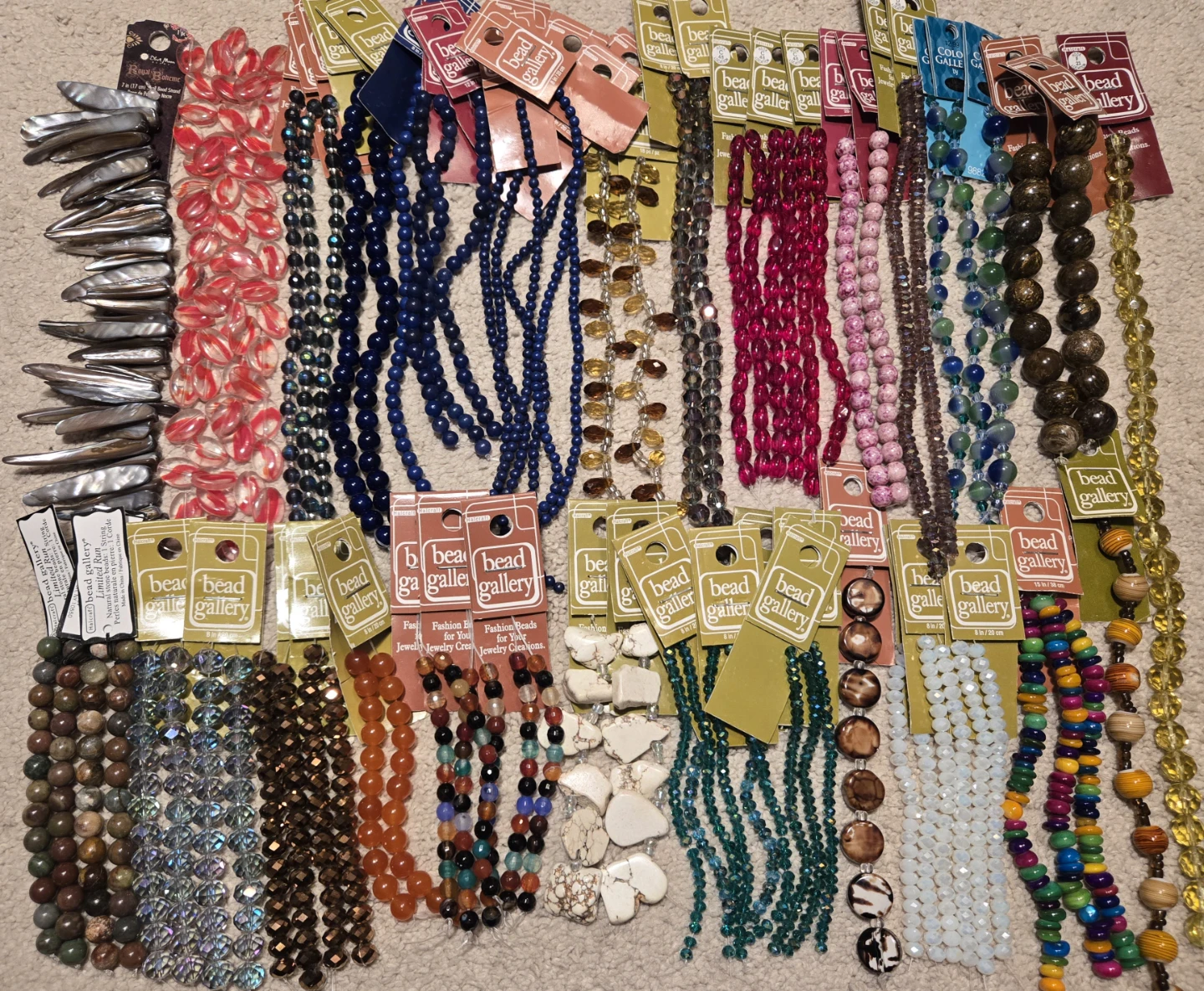 Lot of Assorted Bead Strands (Lot AB)