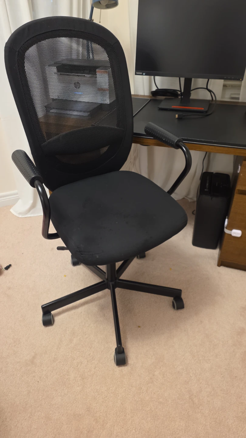 Black Mesh Office Chair