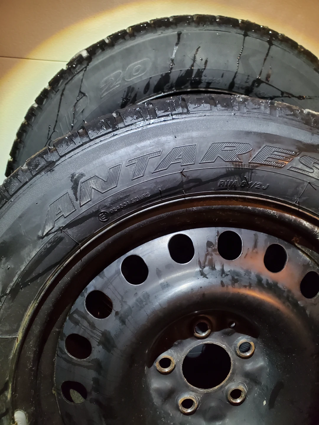 225/60R17 4 X Winter Tires with Rims - photo 2