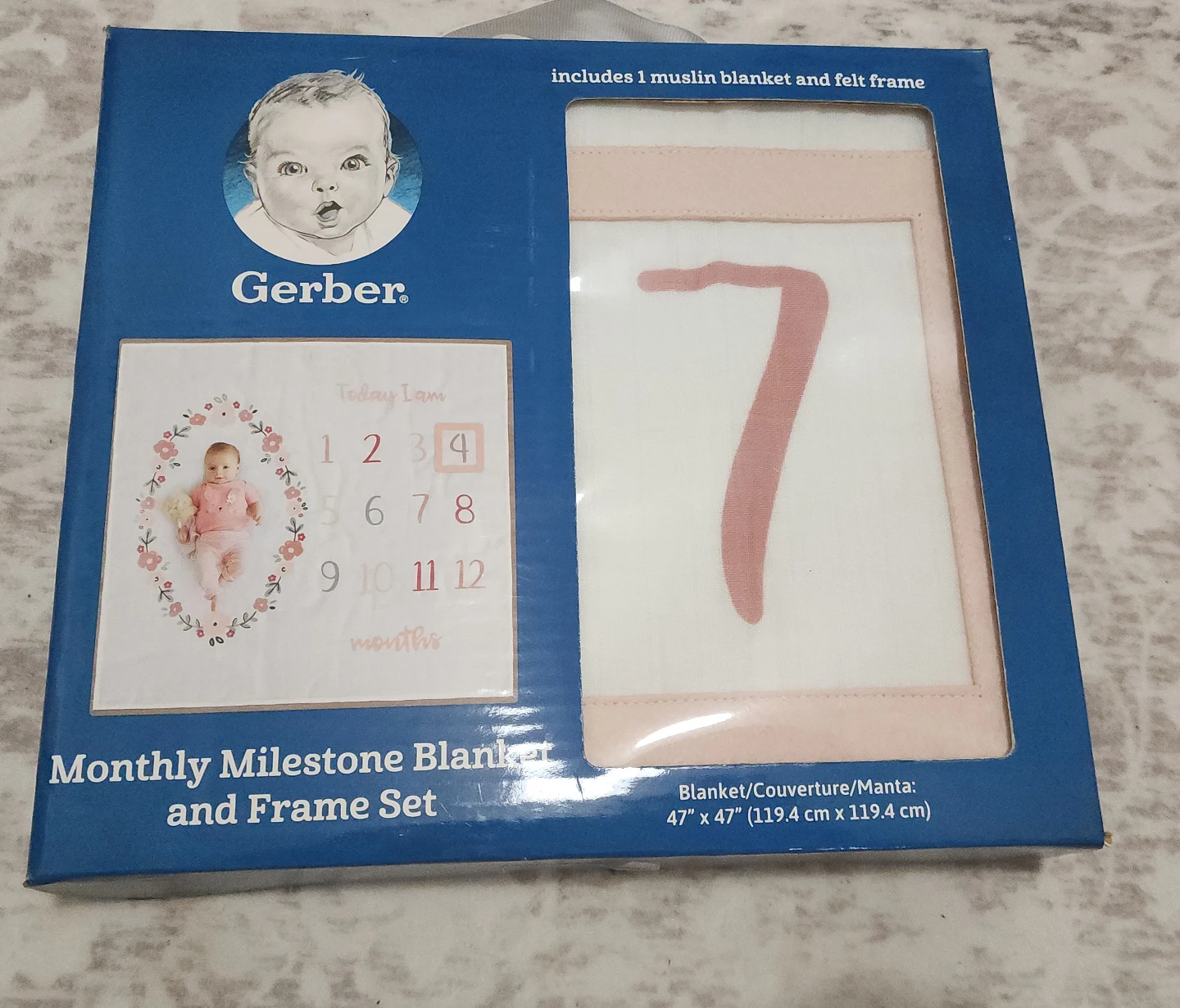 Gerber Monthly Milestone Blanket and Frame Set