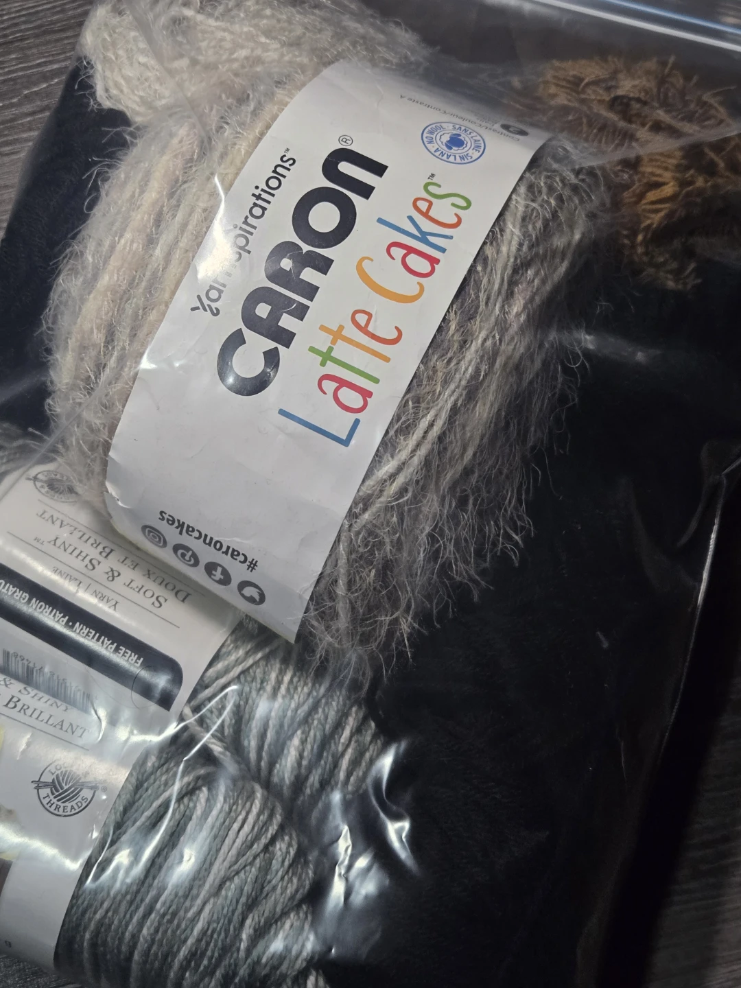 Yarn Lot 🧶 Selling ASAP‼️ - photo 2