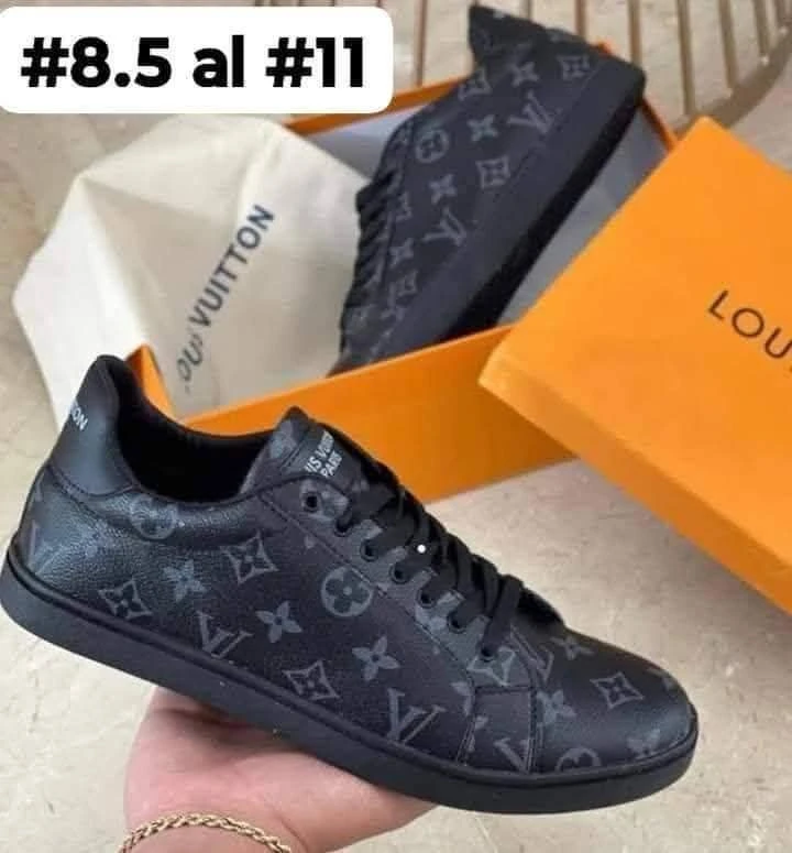 Louis Vuitton Sneakers - photo 3