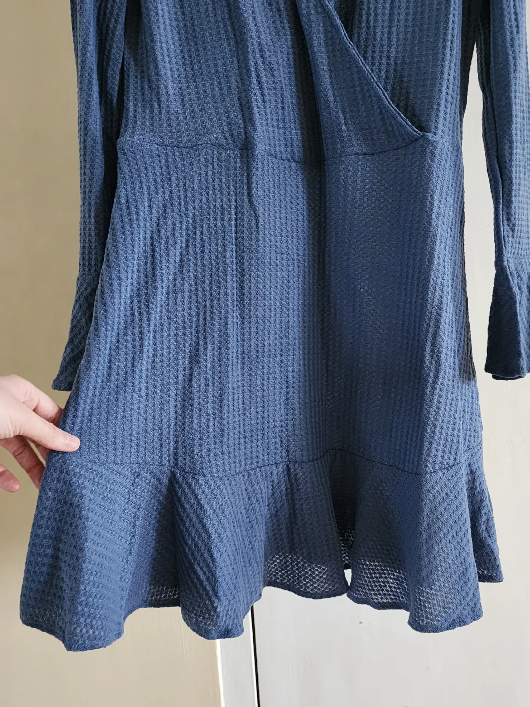 Beautiful Dusty Blue Flounced Knit Mini Dress * NEW - photo 4