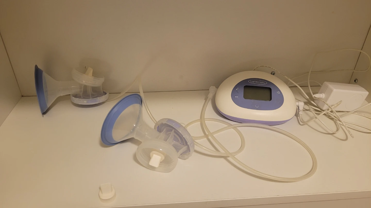 Lansinoh Signature Pro Double Electric Breast Pump - photo 3
