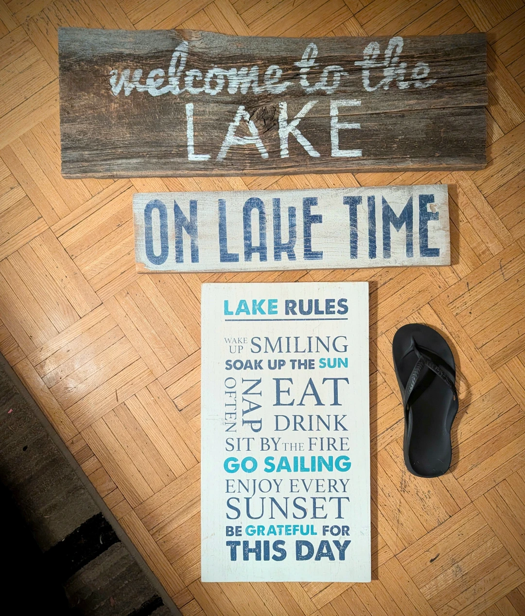 COTTAGECORE LAKE SIGNS