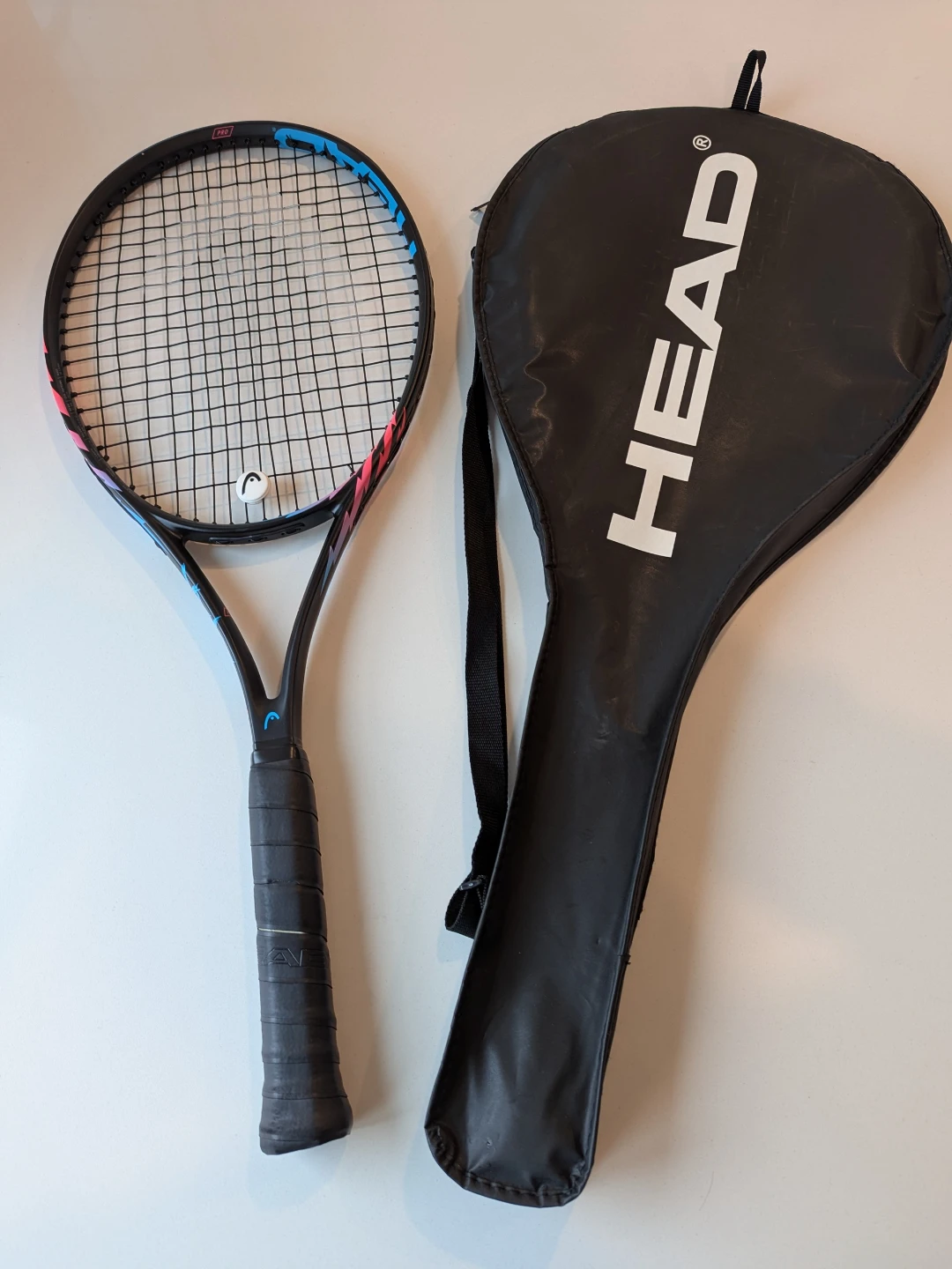 HEAD Pro Tennis Racket with Cover and vibration dampener - photo 2