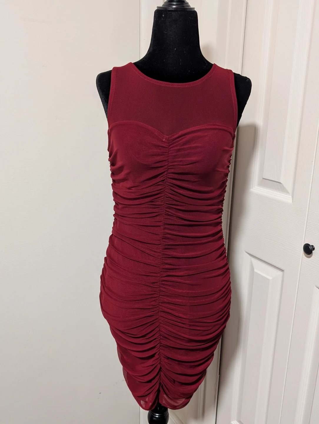 Burgundy Ruched Bodycon Dress