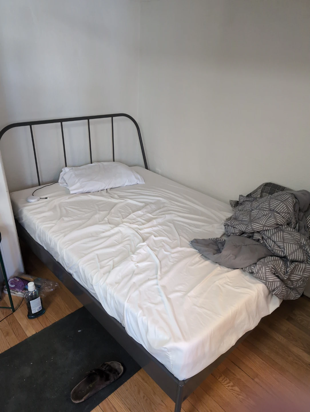 Metal Frame Bed and mattress (double size)