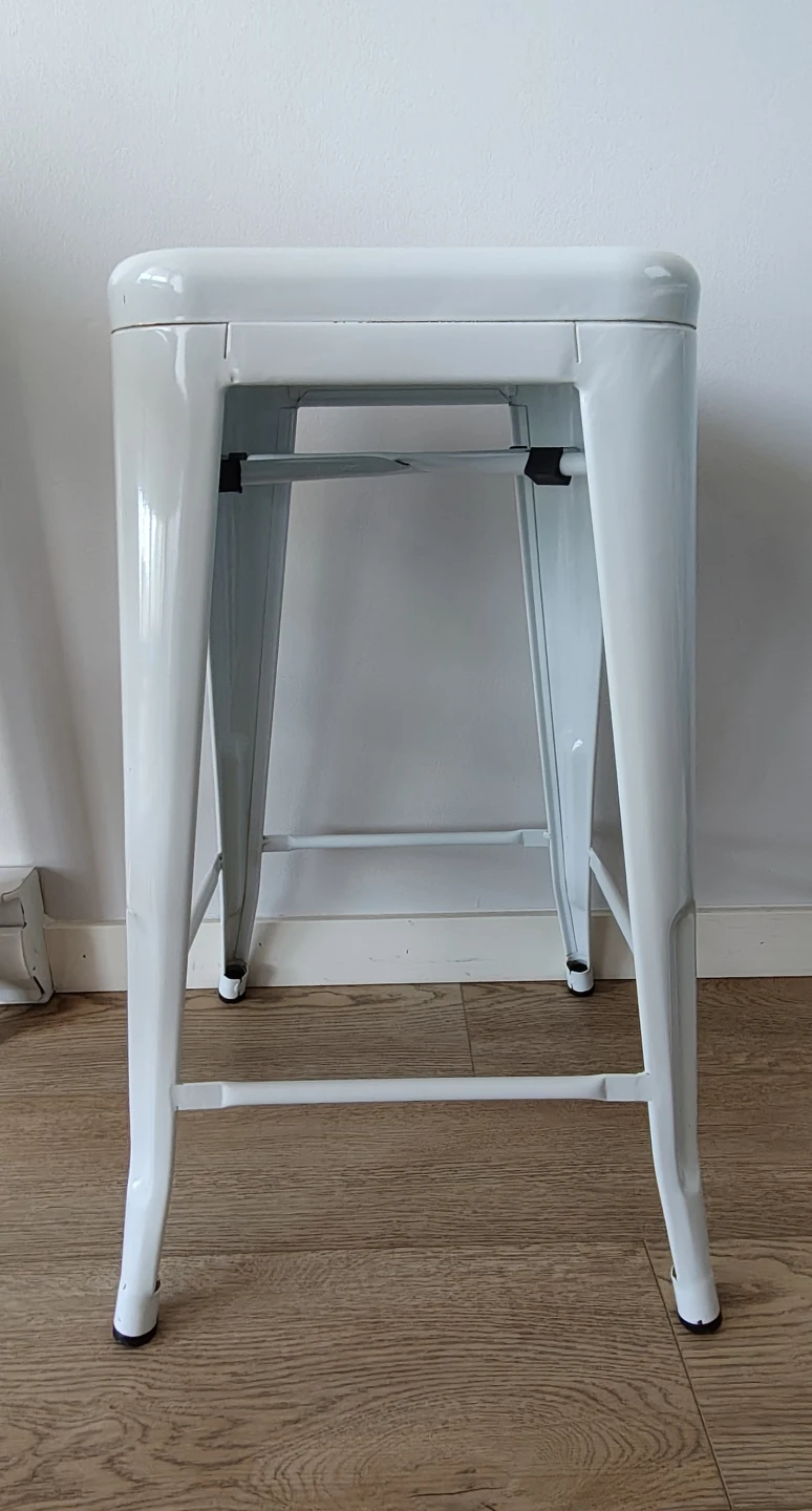 White Metal Bar Stool 66 cm/26 inches