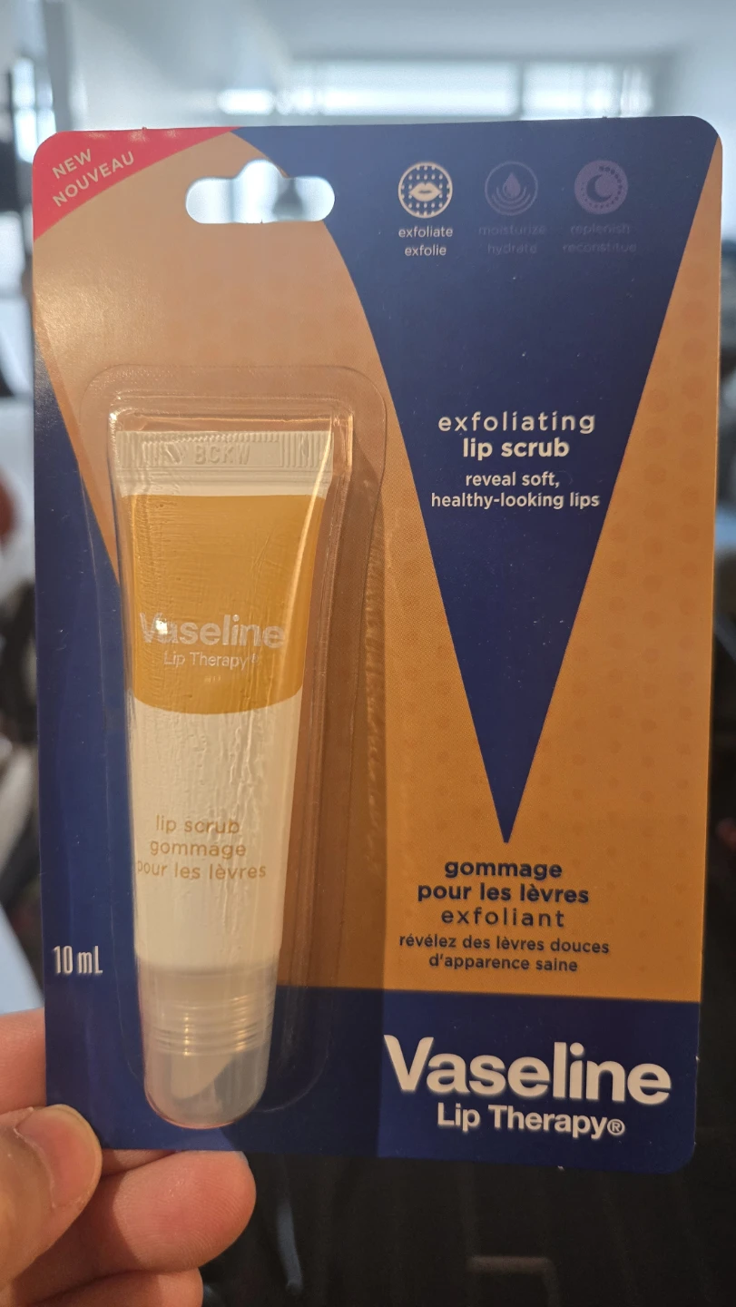 Brans New -  Vaseline Lip Therapy Exfoliating Lip Scrub