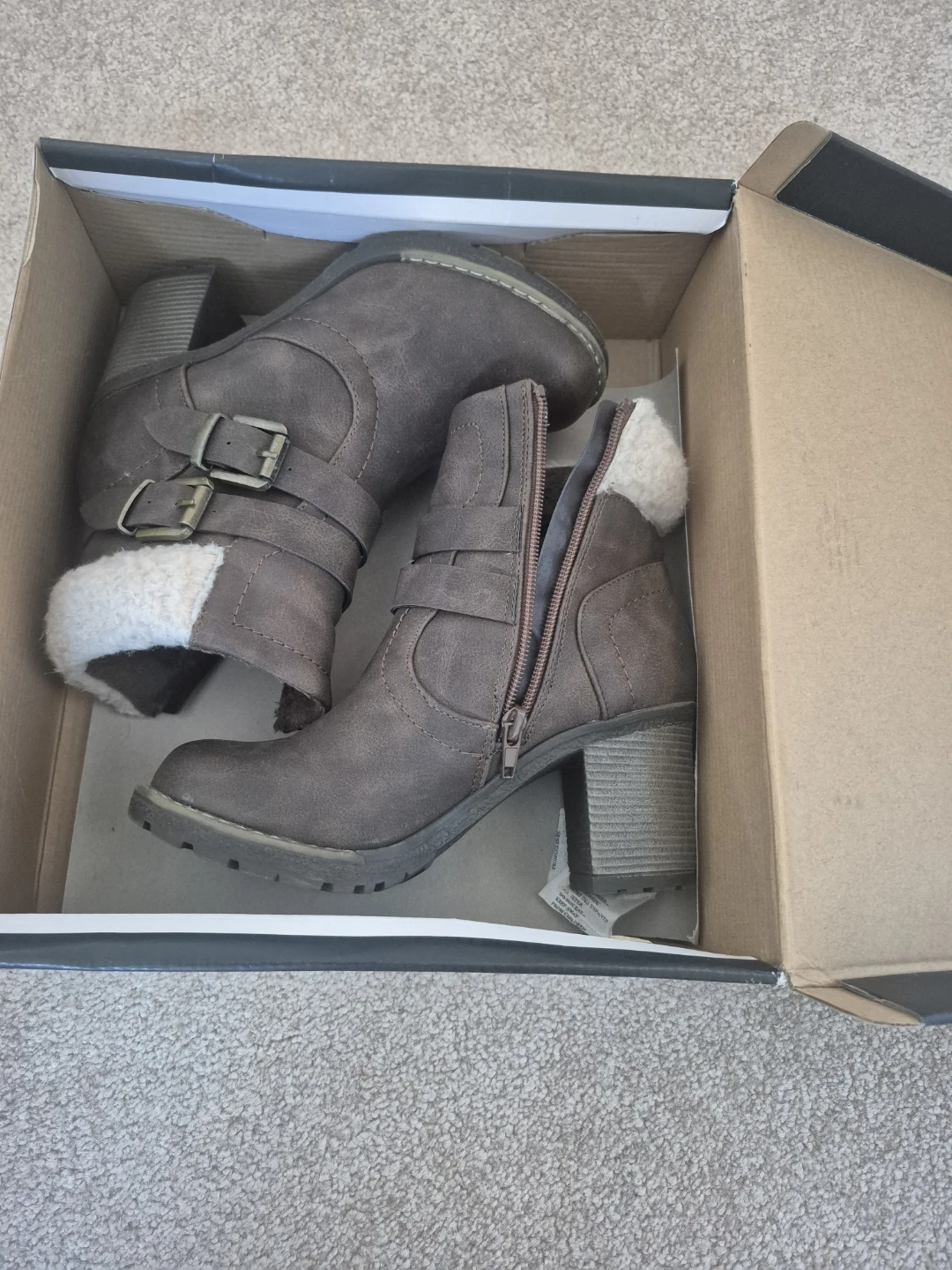 Brown Heeled Ankle Boots, Size 5 - photo 2
