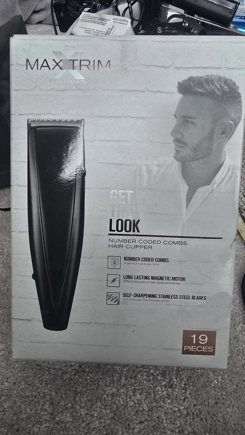 MAX TRIM 19 Piece Haircut Kit