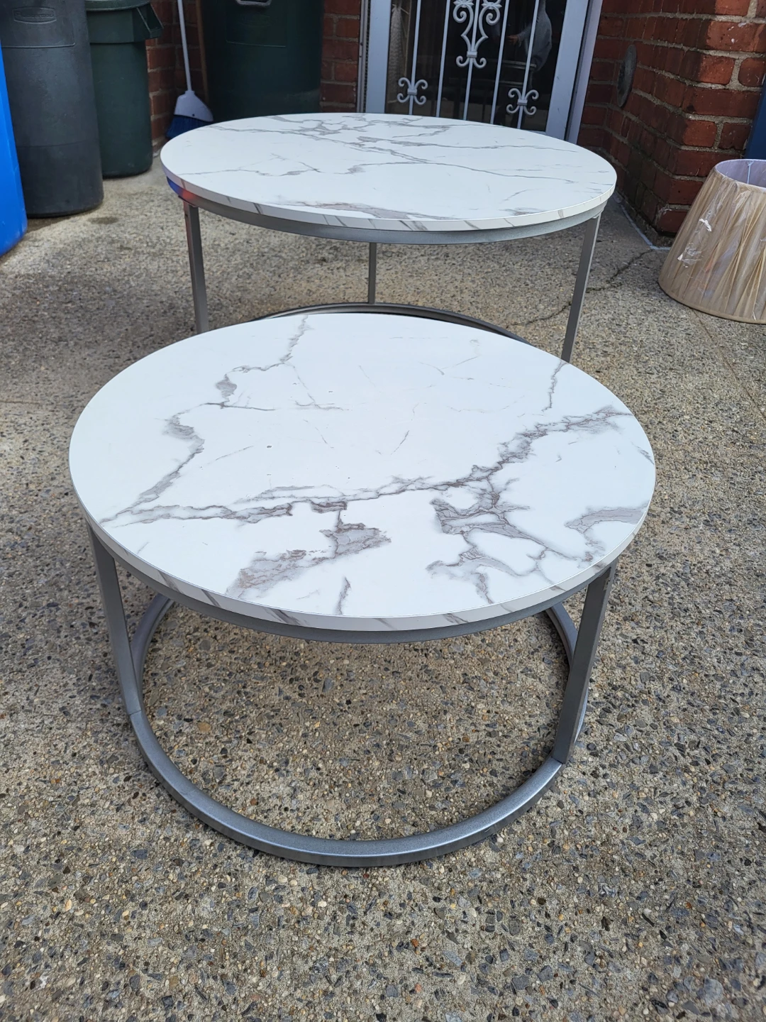 Round Marble Nesting Coffee Tables - Set of 2 - photo 2