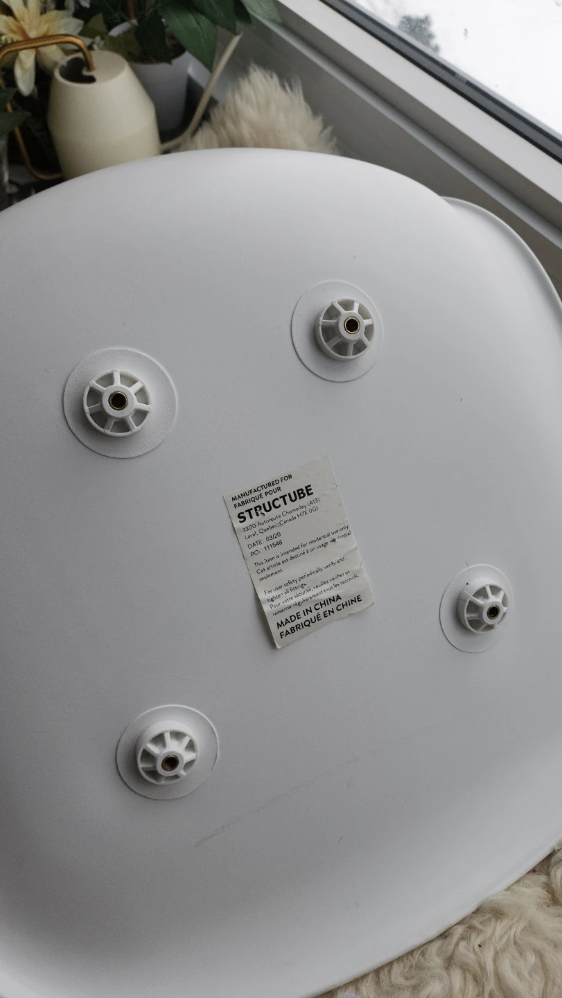 Structube White Plastic Dining Chair 🥕 - photo 3