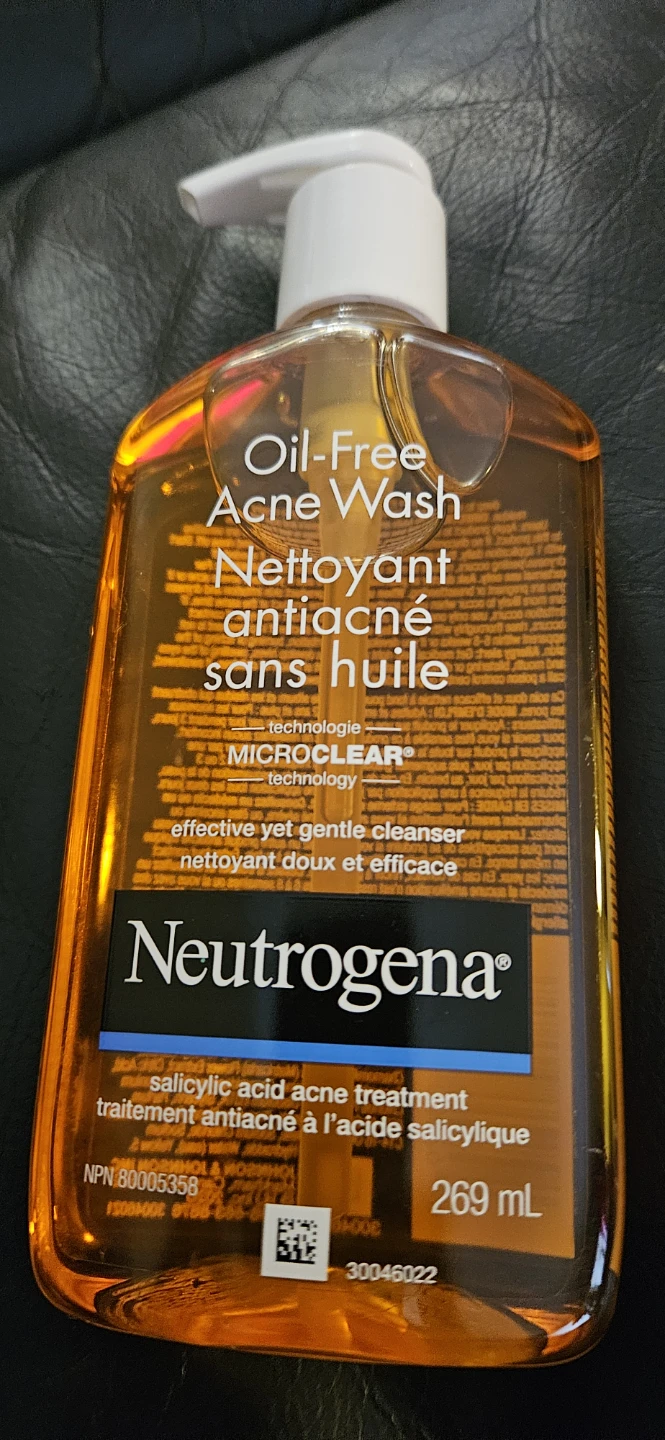 Neutrogena Oil-Free Acne Wash 269 mL