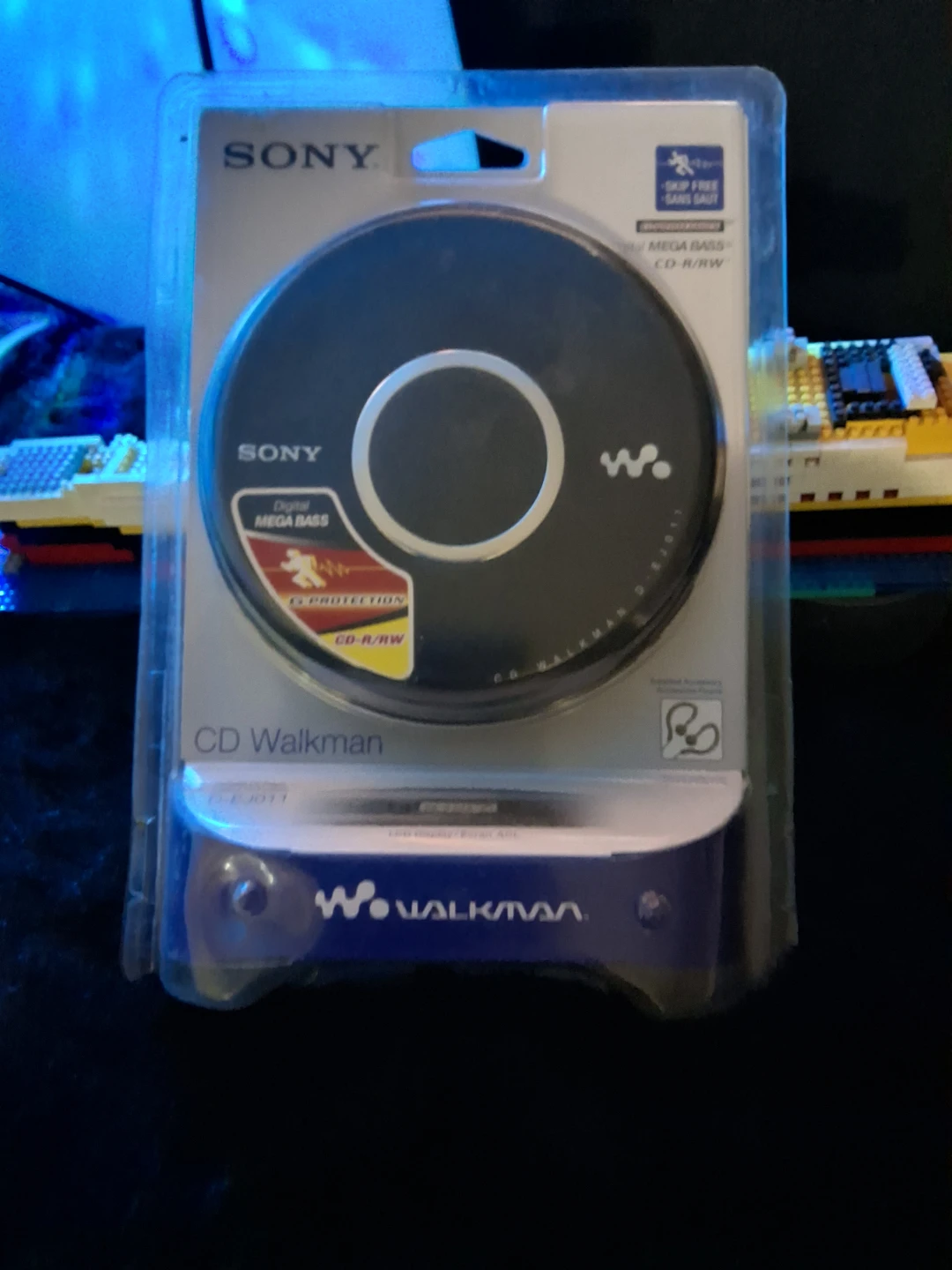 Sony CD Walkman Portable CD Player D-EJ011 Black🥕🥕🥕🥕🥕🥕🥕🥕 - photo 2