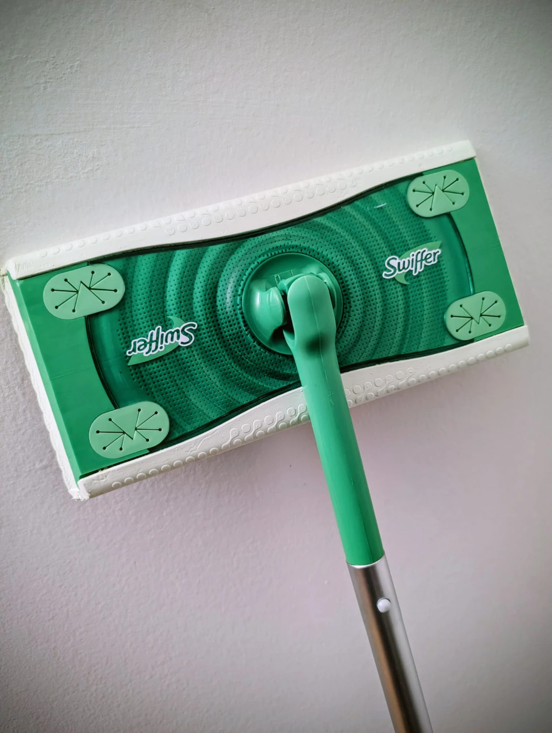 Swiffer Floor Mop New 🧡