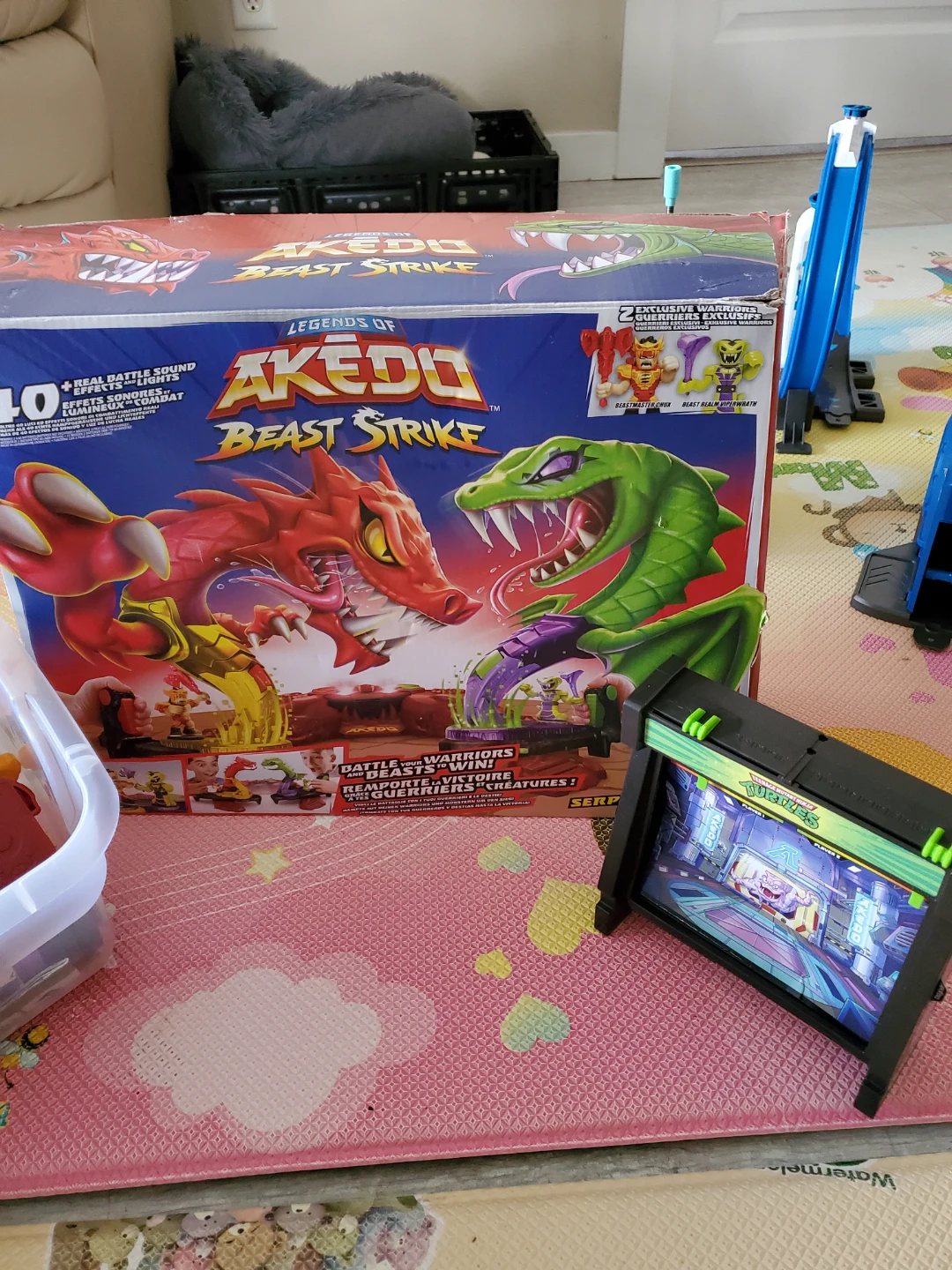 Akedo Beast Strike Legends Battle Arena Playset