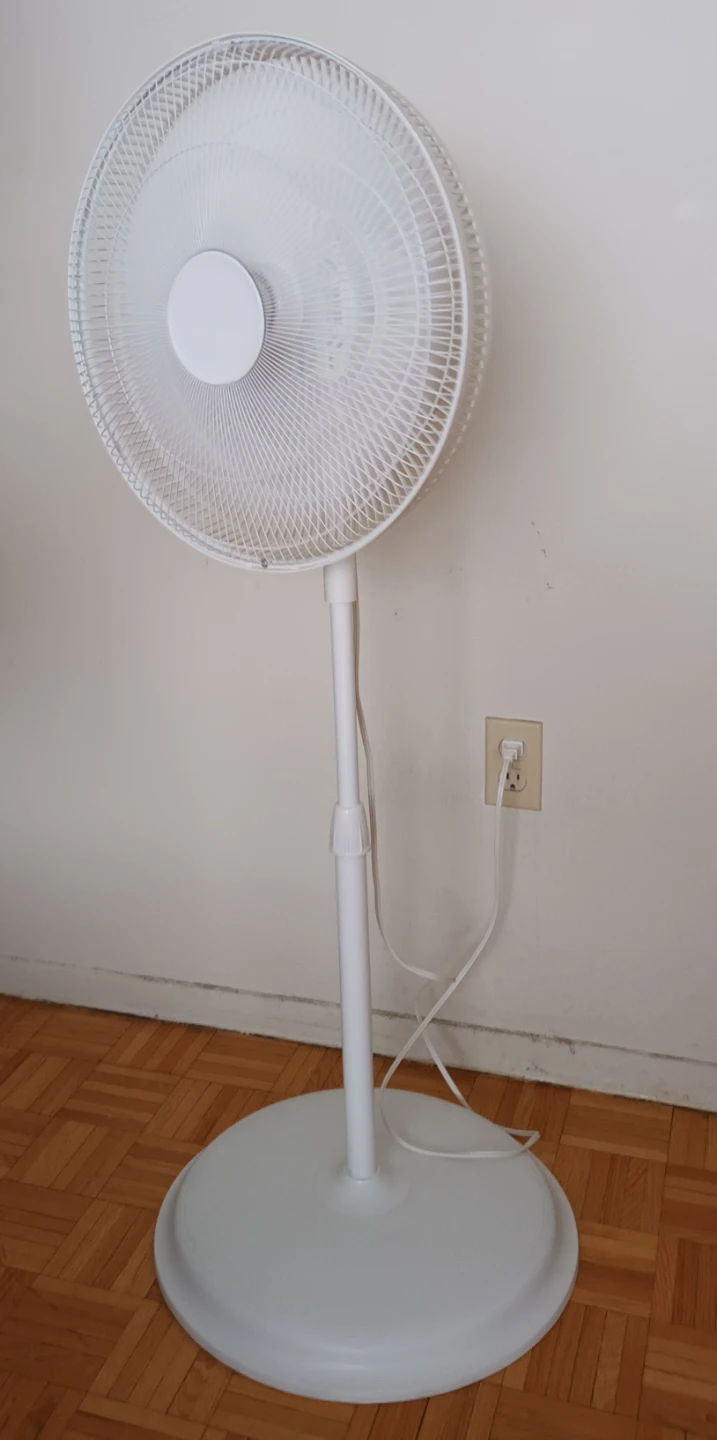 Tilt-head oscillating adjustable-height pedestal fan - photo 2