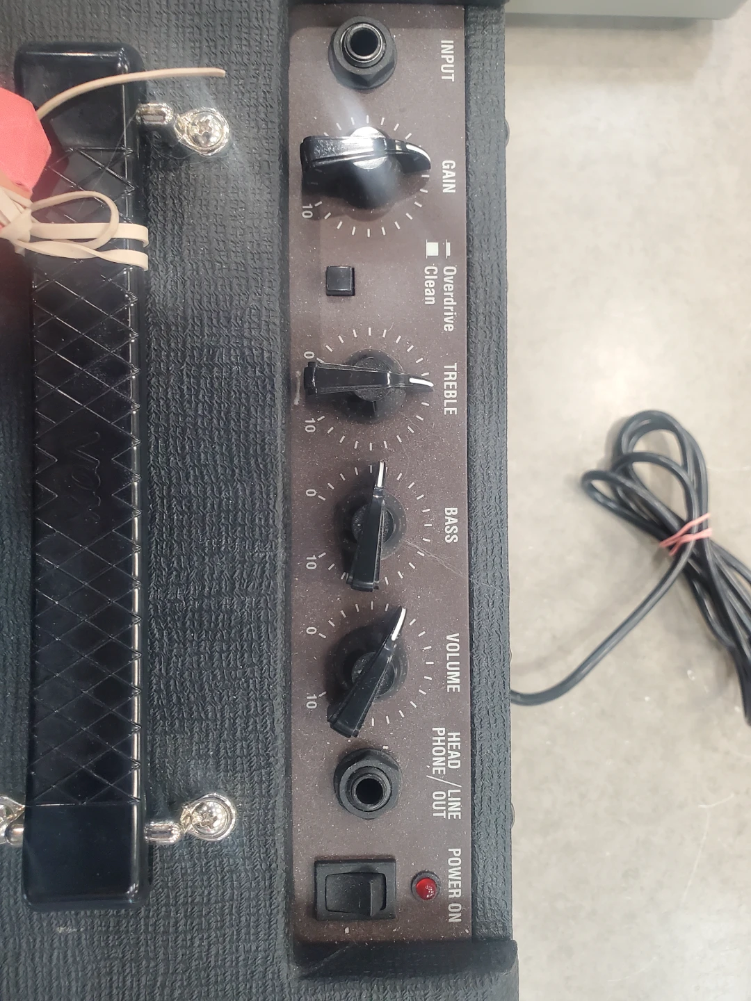 Vox Amplifier - Great Sound! - photo 2
