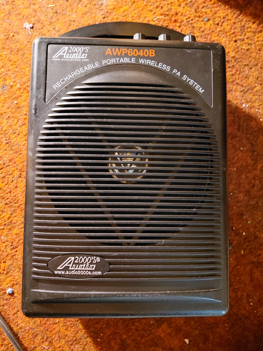 2000's Audio AWP6040B Rechargeable Portable Wireless PA System - photo 2
