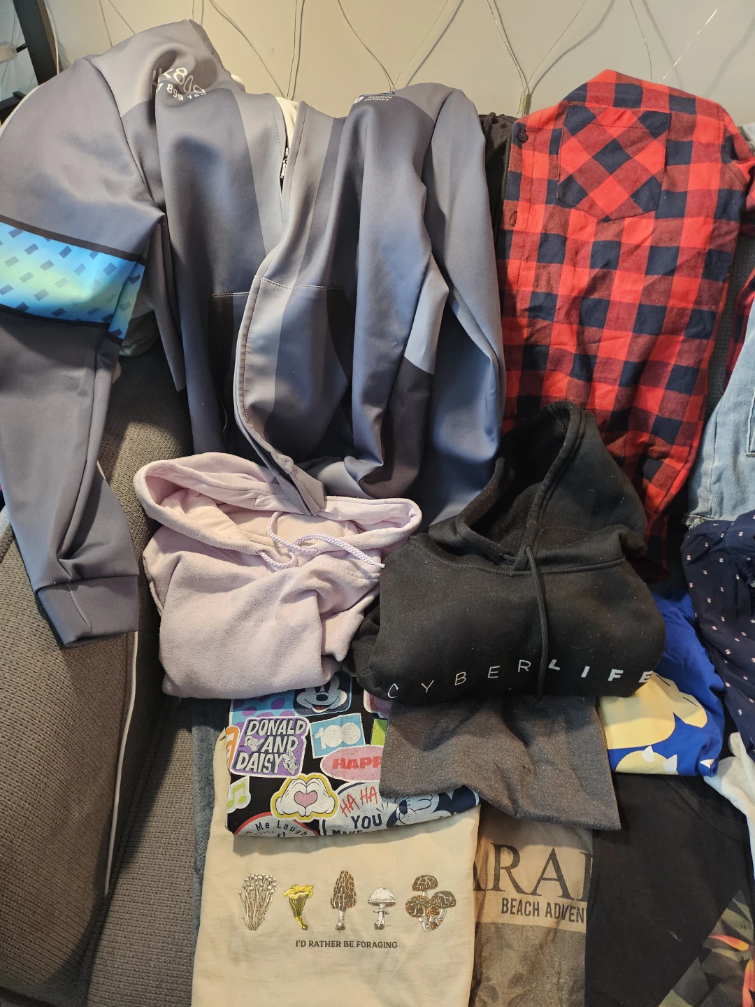 Bag of Men's clothes bundle - photo 2