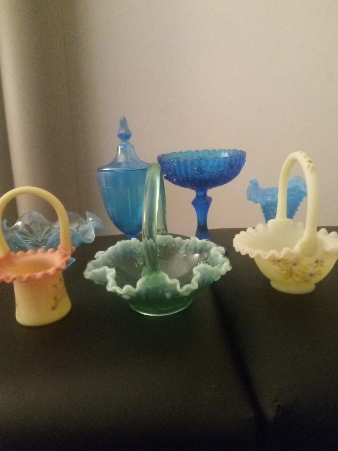 Vintage Fenton Art Glass Baskets - photo 2
