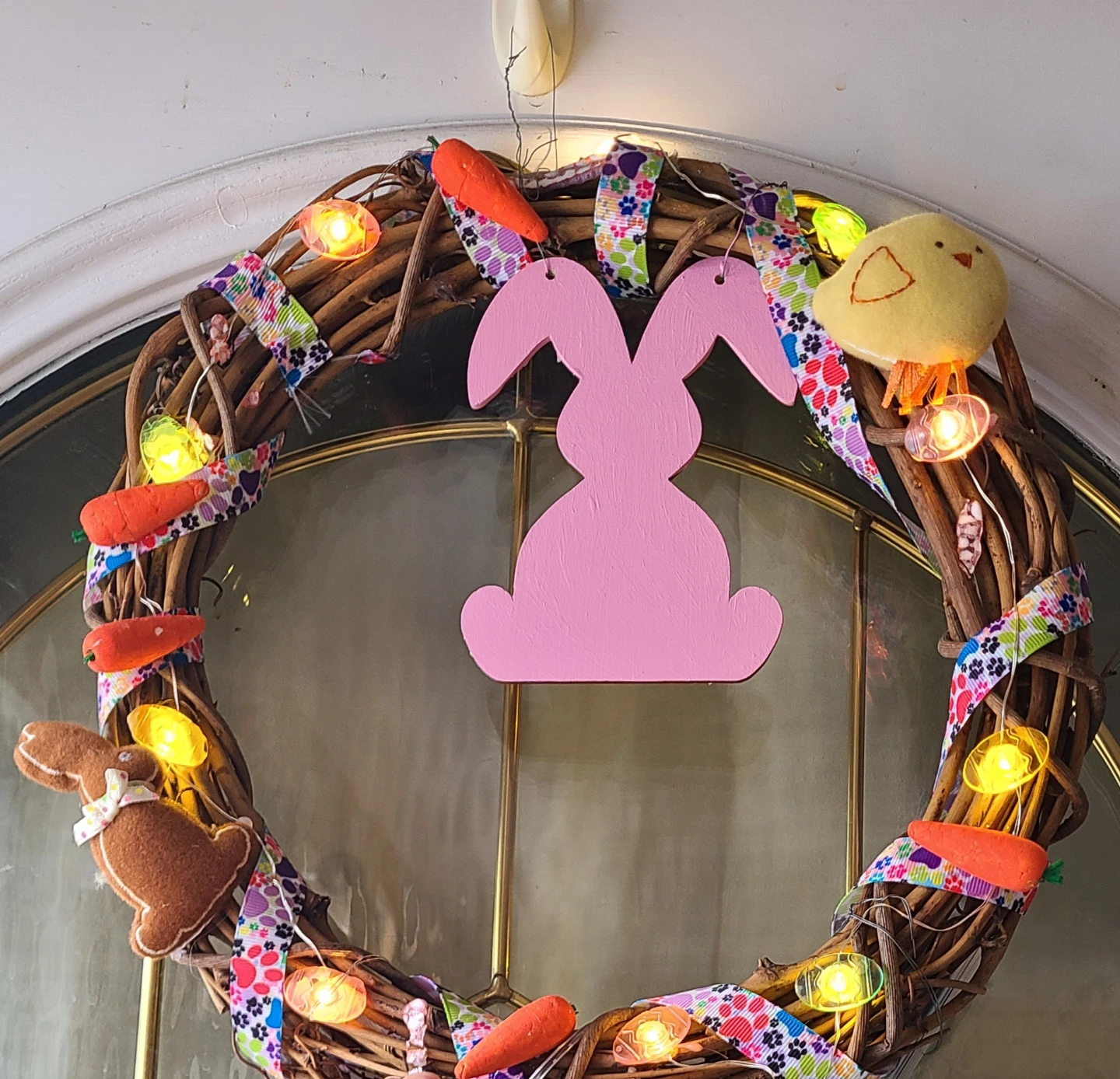 Lighted Easter Wreath with Bunny and Chick