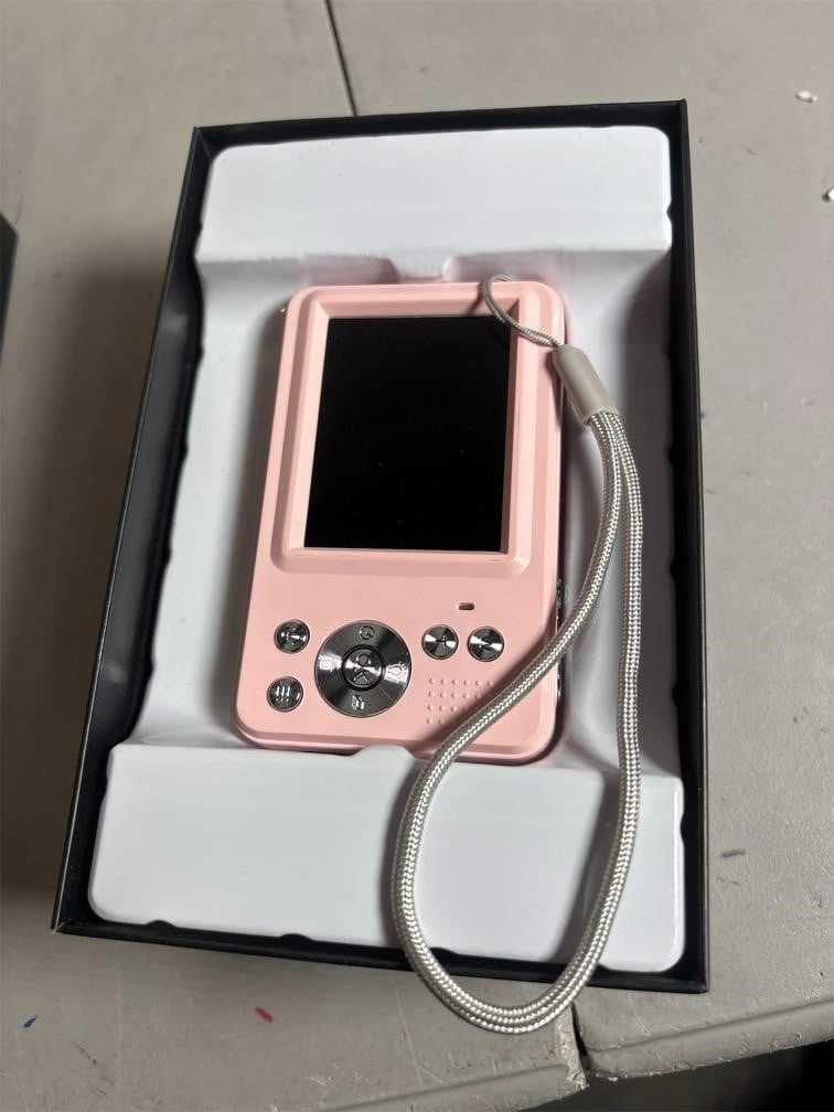 Pink Digital Camera with 16x Zoom & 32GB Card - photo 3