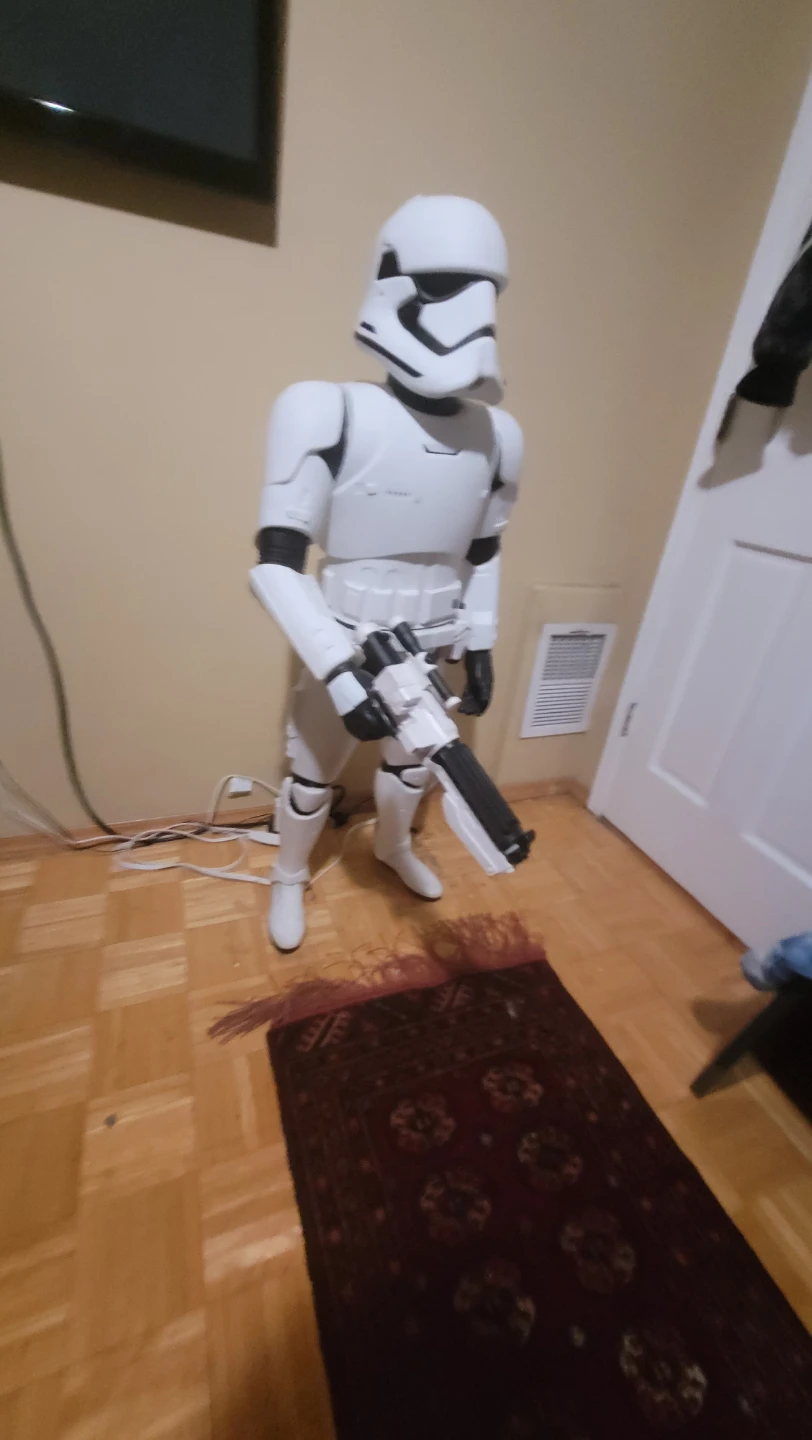 Life-size Star Wars First Order Stormtrooper Prop - photo 4