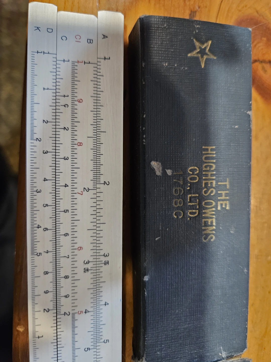 Hughes-Owens Co. Ltd. VINTAGE 1768C Slide Rule with Case