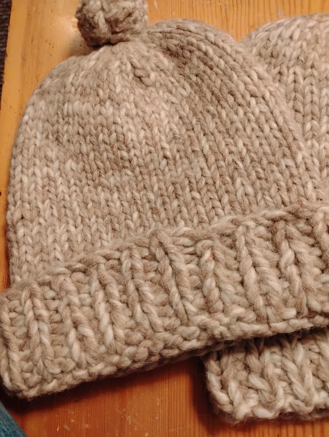 Hand-Knitted Wool Beanie - Neutral Tones - photo 2