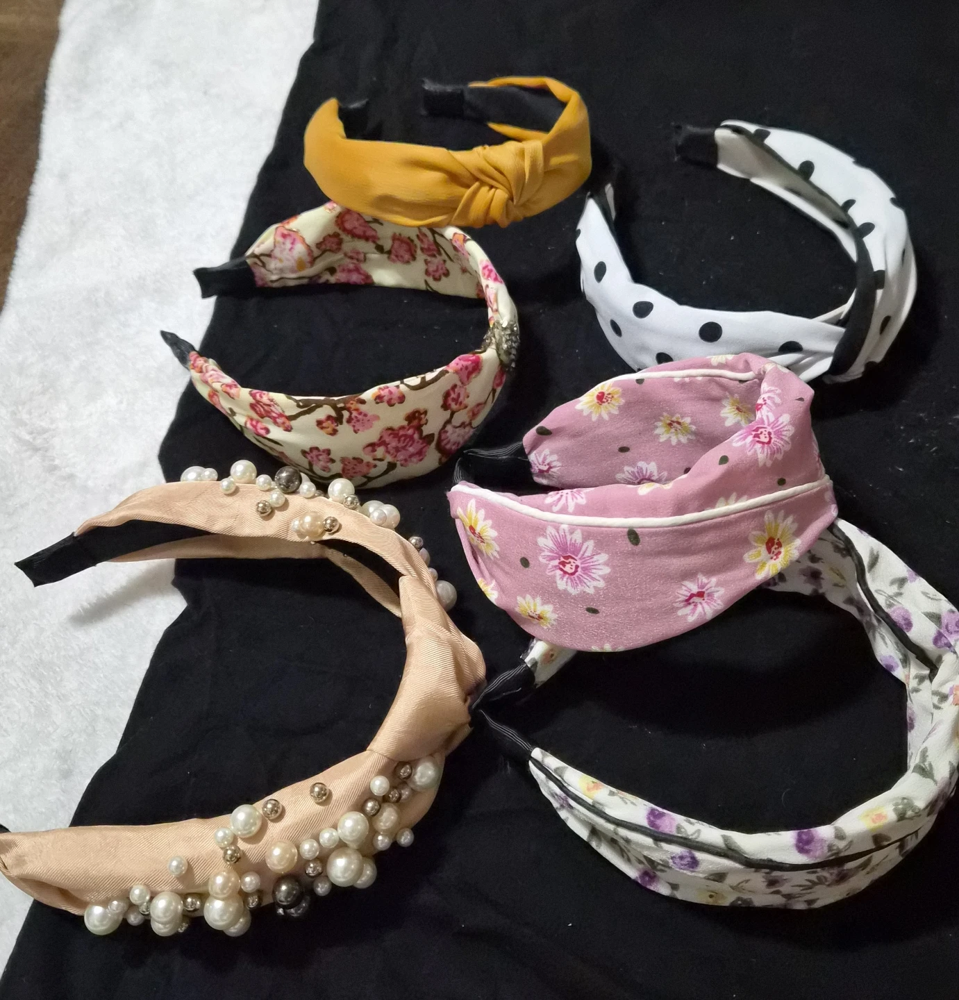 Assorted Face Masks, Socks, Headbands, Balls - photo 3