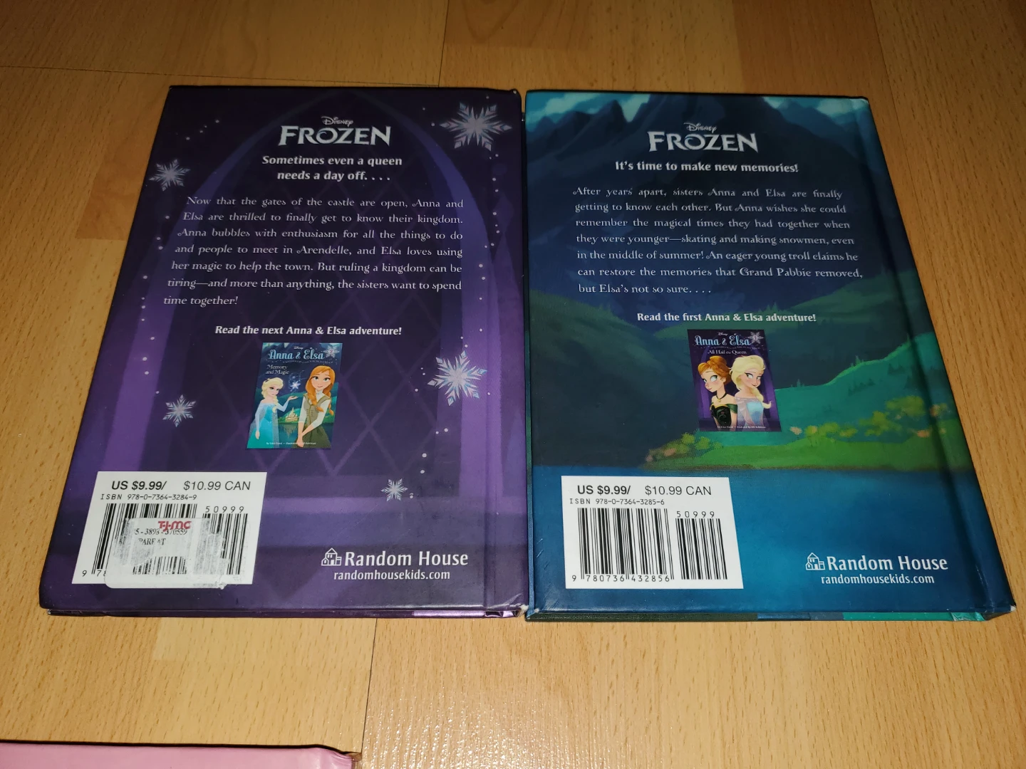 ($3 each) Disney Frozen Anna & Elsa Chapter Books - photo 2