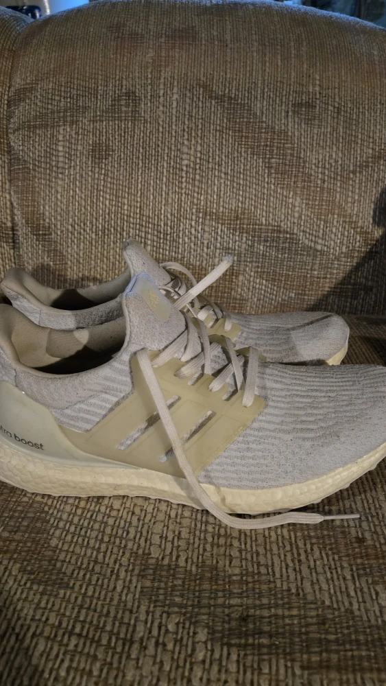 Adidas Ultra Boost Shoes - US 11 - photo 3
