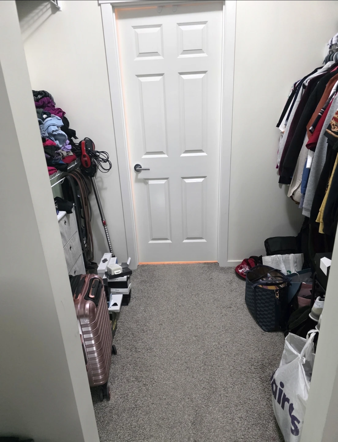 2 bedroom 2 bathroom apartment - photo 2