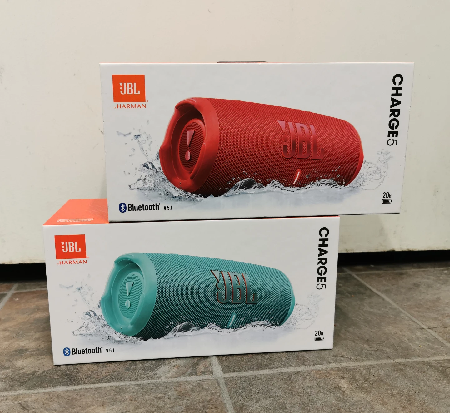 New JBL Charge 5 Bluetooth Speaker