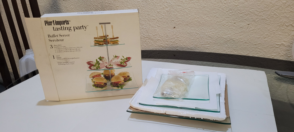 Pier 1 Imports Tasting Party Buffet Server