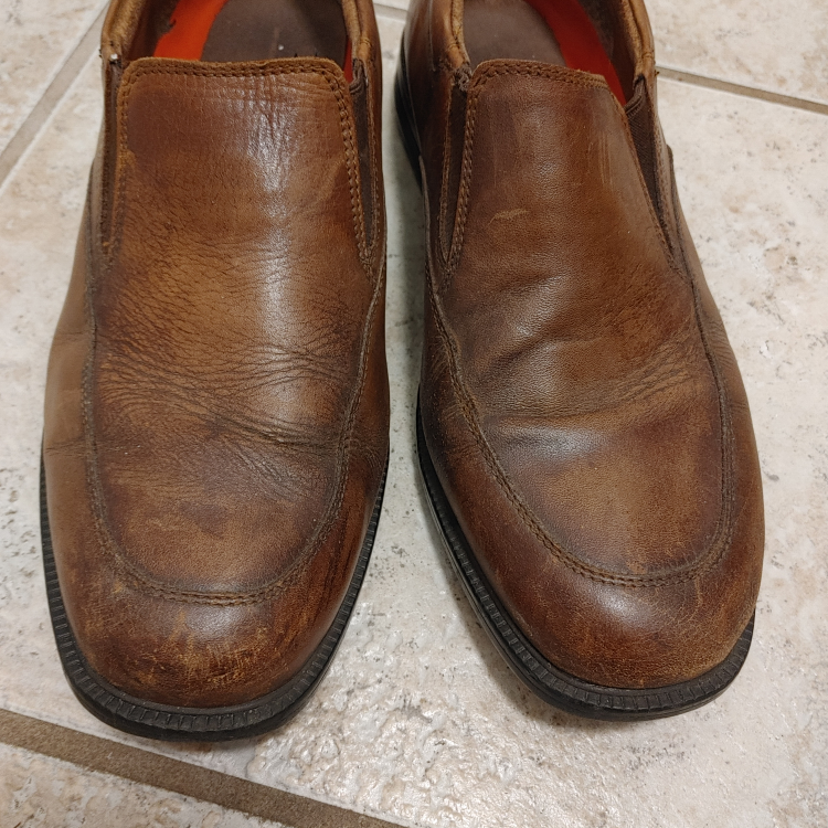 Waterproof Brown Leather Shoes  - Men's size 9 - photo 3