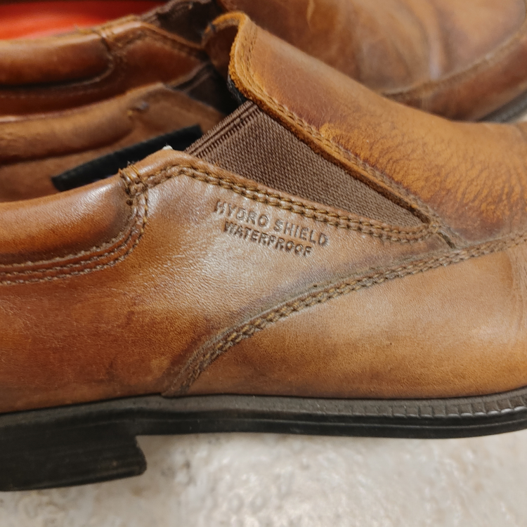 Waterproof Brown Leather Shoes  - Men's size 9 - photo 4