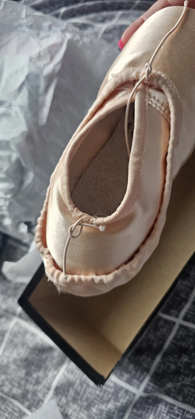New Capezio  ballet shoes 4.5 w kids - photo 2