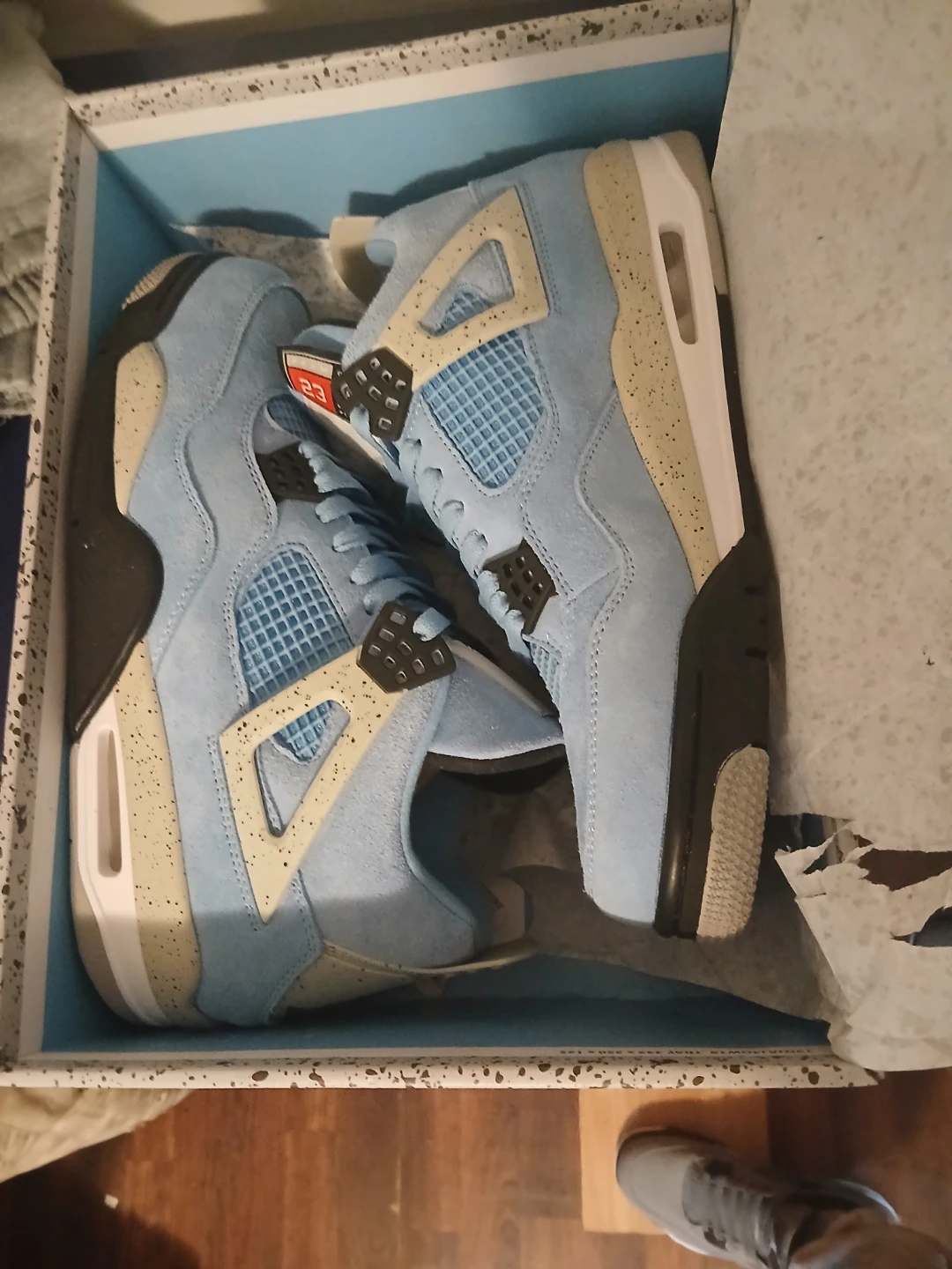 Jordan 4 baby blues